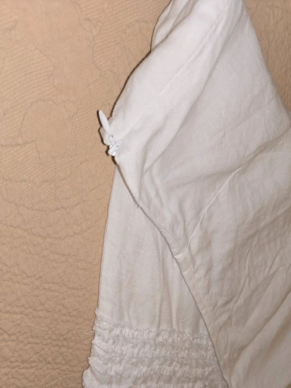 TOMMY BAHAMA White Linen Skirt with Smocked Ruffles